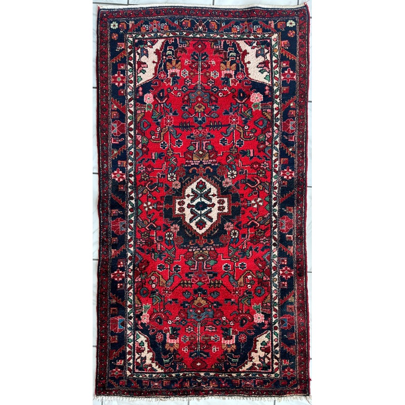 Hand-knotted Persian Hamadan wool Rug 38 x 64