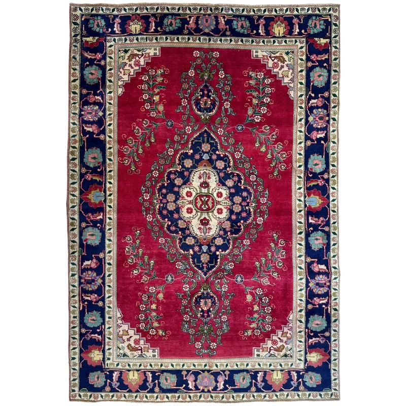 Hand Knotted Vintage Tabriz Wool Area Rug 64 x 92