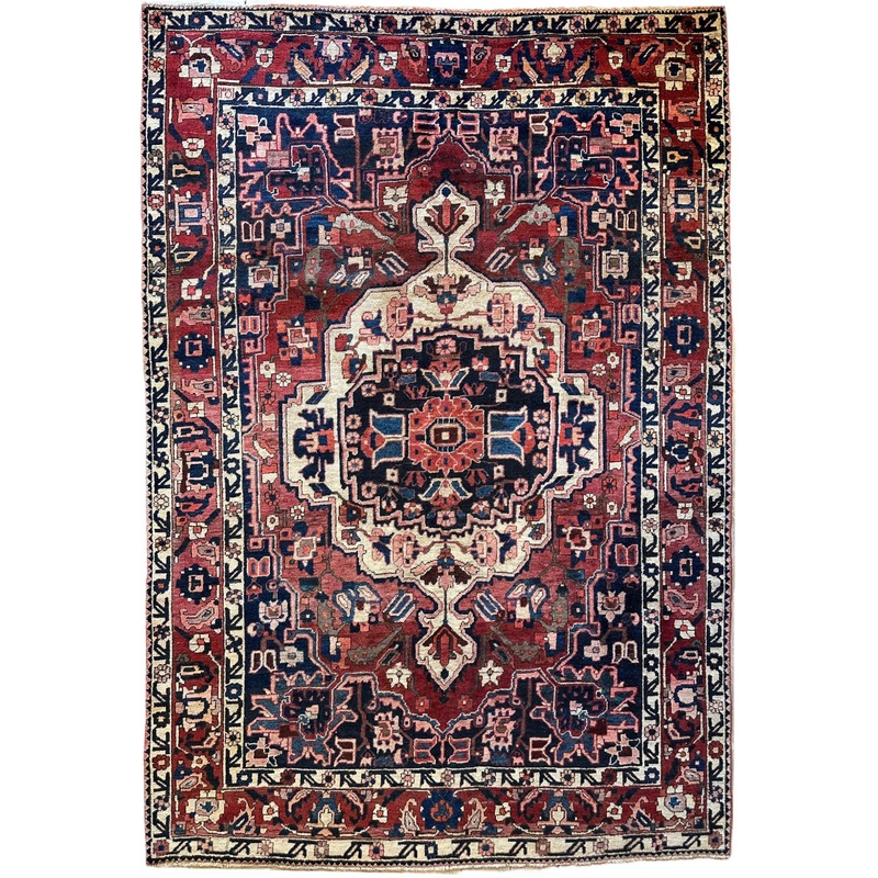 Vintage Hand-knotted Persian Bakhtiari Rug Circa 19240s Wool 68 x 99