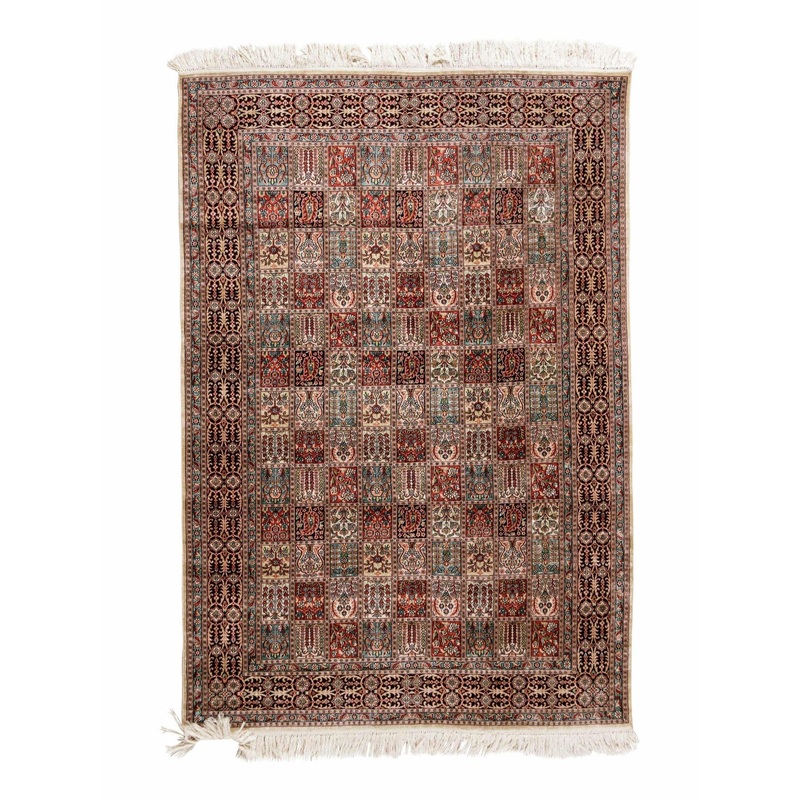 Gorgeous one of a Kind Qom Persian Silk Area Rug 6×4 Ft