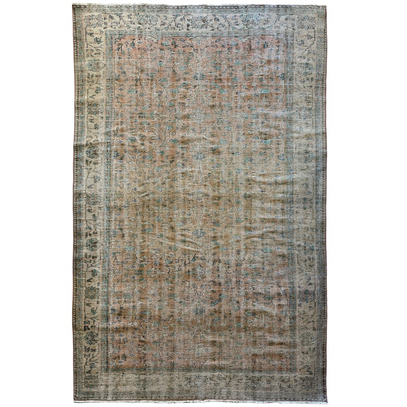 Vintage Handmade Turkish Area Rug 62 x 95